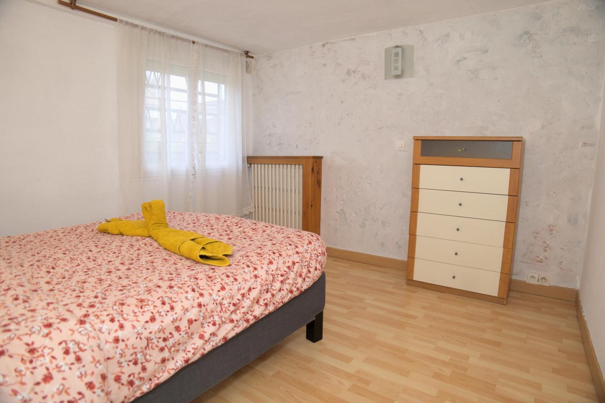 Agreable Maison En Centre Ville ノワジー＝ル＝グラン エクステリア 写真